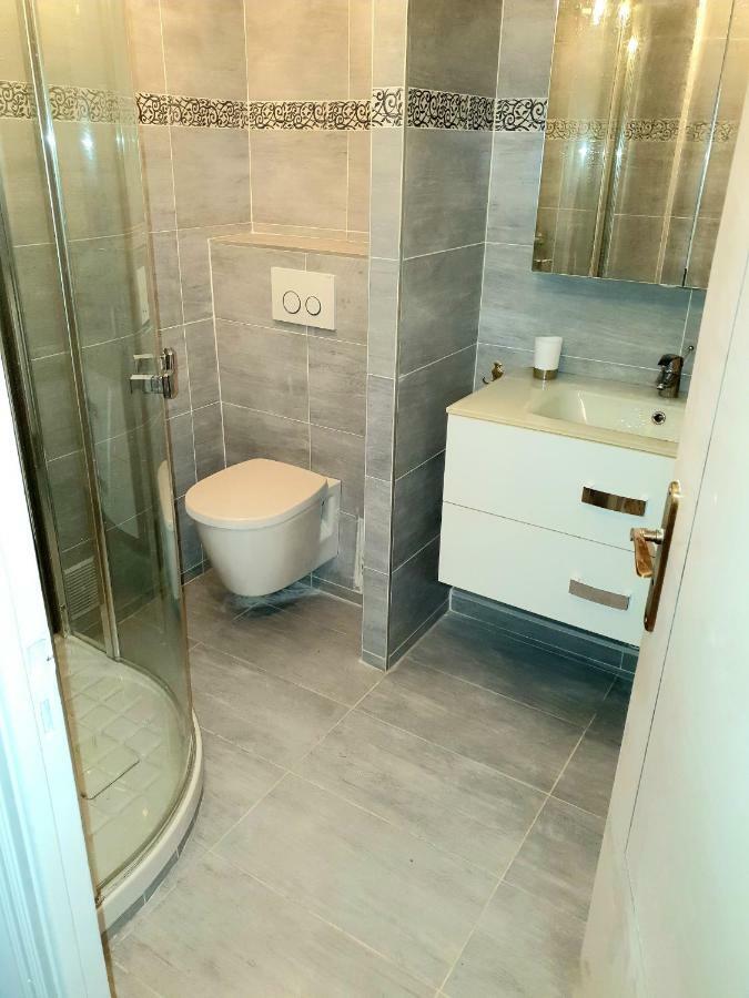 Charmant 3 Pieces A 200 M De La Mer. Apartment Antibes Ngoại thất bức ảnh