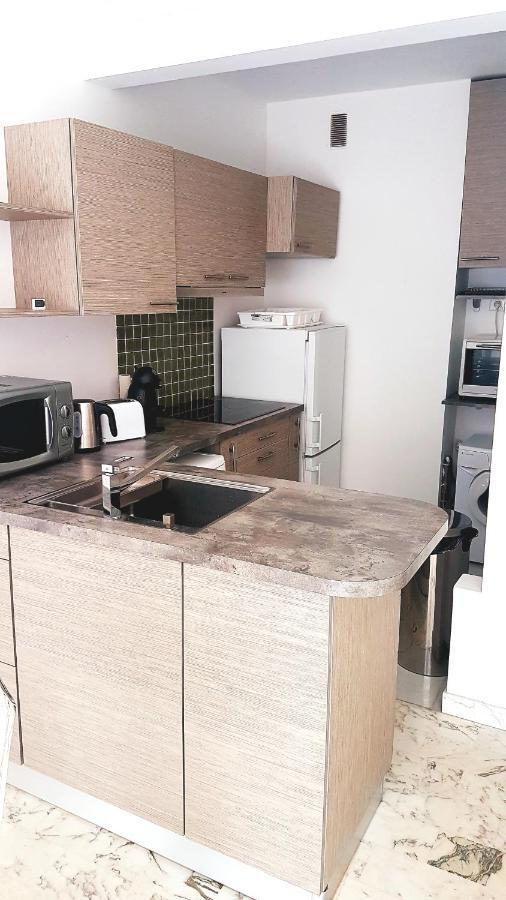 Charmant 3 Pieces A 200 M De La Mer. Apartment Antibes Ngoại thất bức ảnh